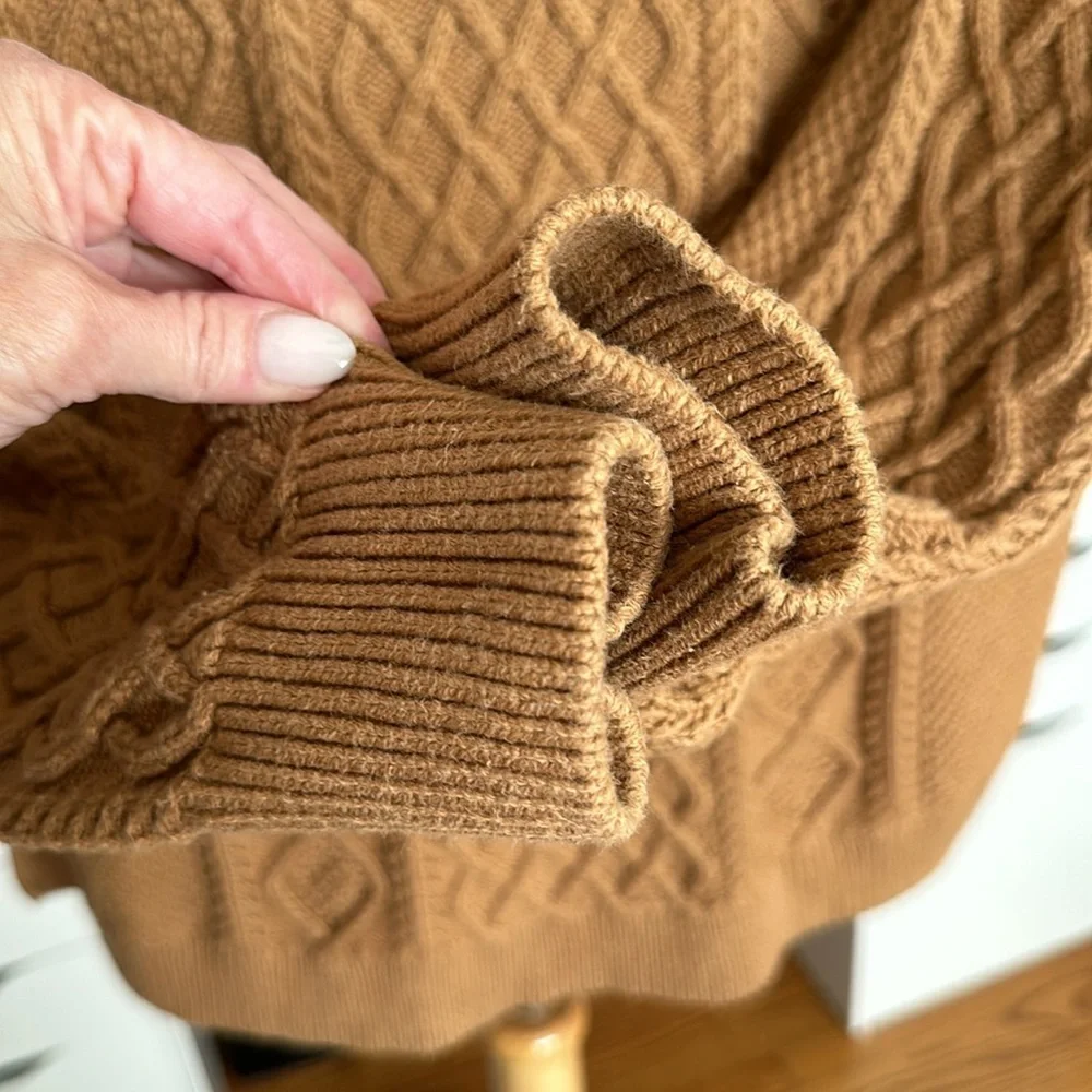 J. CREW Cable Knit‎ Sweater Cotton Fisherman Chunky Tan, Size Small